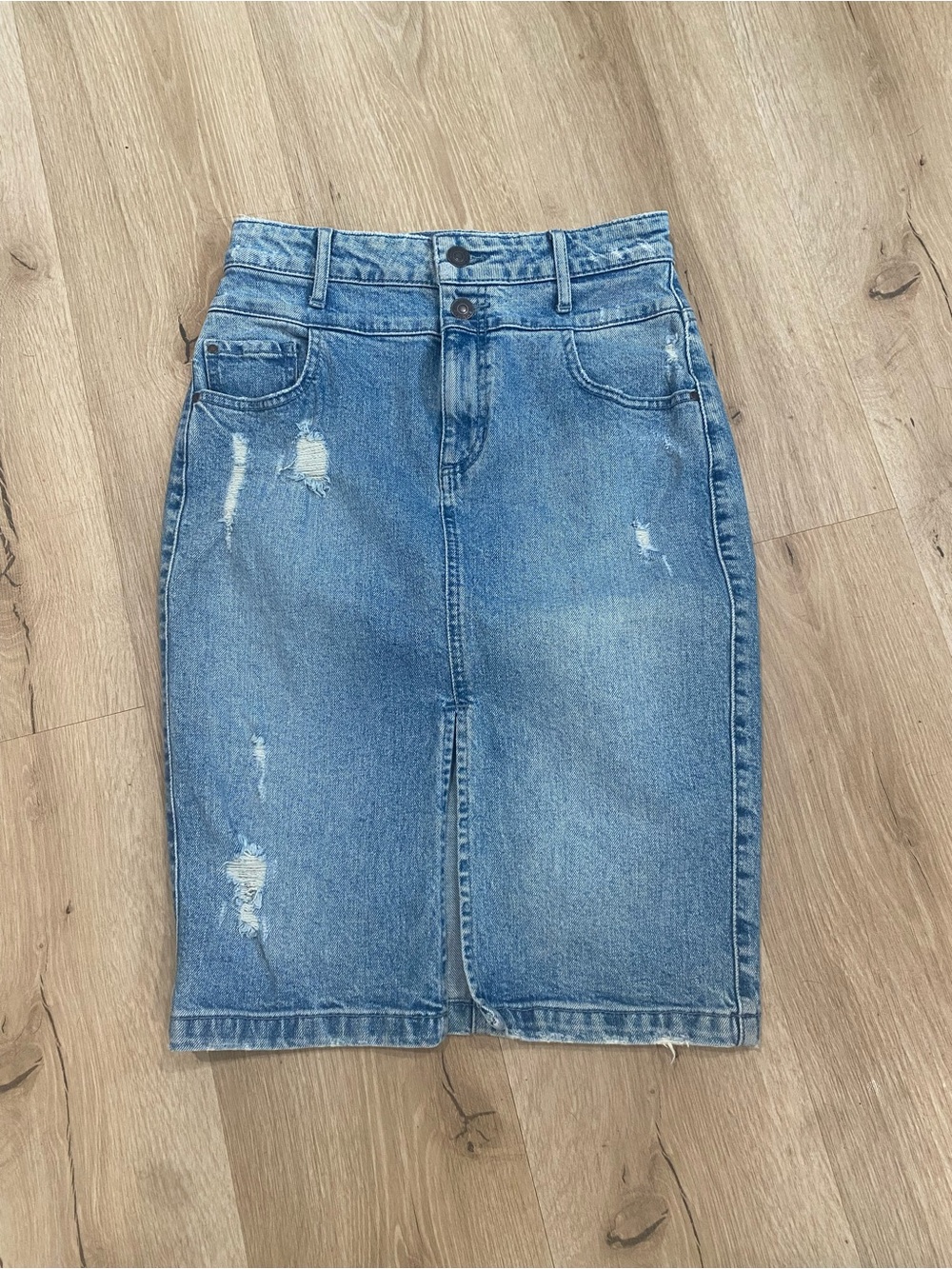 Guess Distressed Denim Pencil Skirt in Light Blue